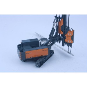 BR25028/1 RTG pile drive RG21T - vibroinfissore idraulico /1:50 BYMO