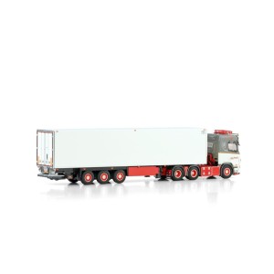 WSI01-4106 - Scania CR20N 6x2 frigo 3assi De Kraker /1:50 WSImodels