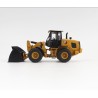 DM85782 - CAT 938 compact wheel loader /1:50 Diecast Masters