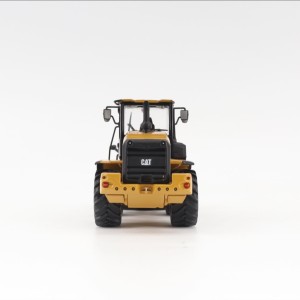 DM85782 - CAT 938 compact wheel loader /1:50 Diecast Masters